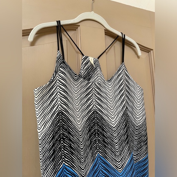 Tyche Chevron Strappy Tank Top - Picture 2 of 4